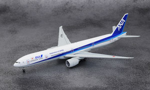 1/400 777-300ER JA784A Inspiration of JAPAN ダイキャスト (完成品