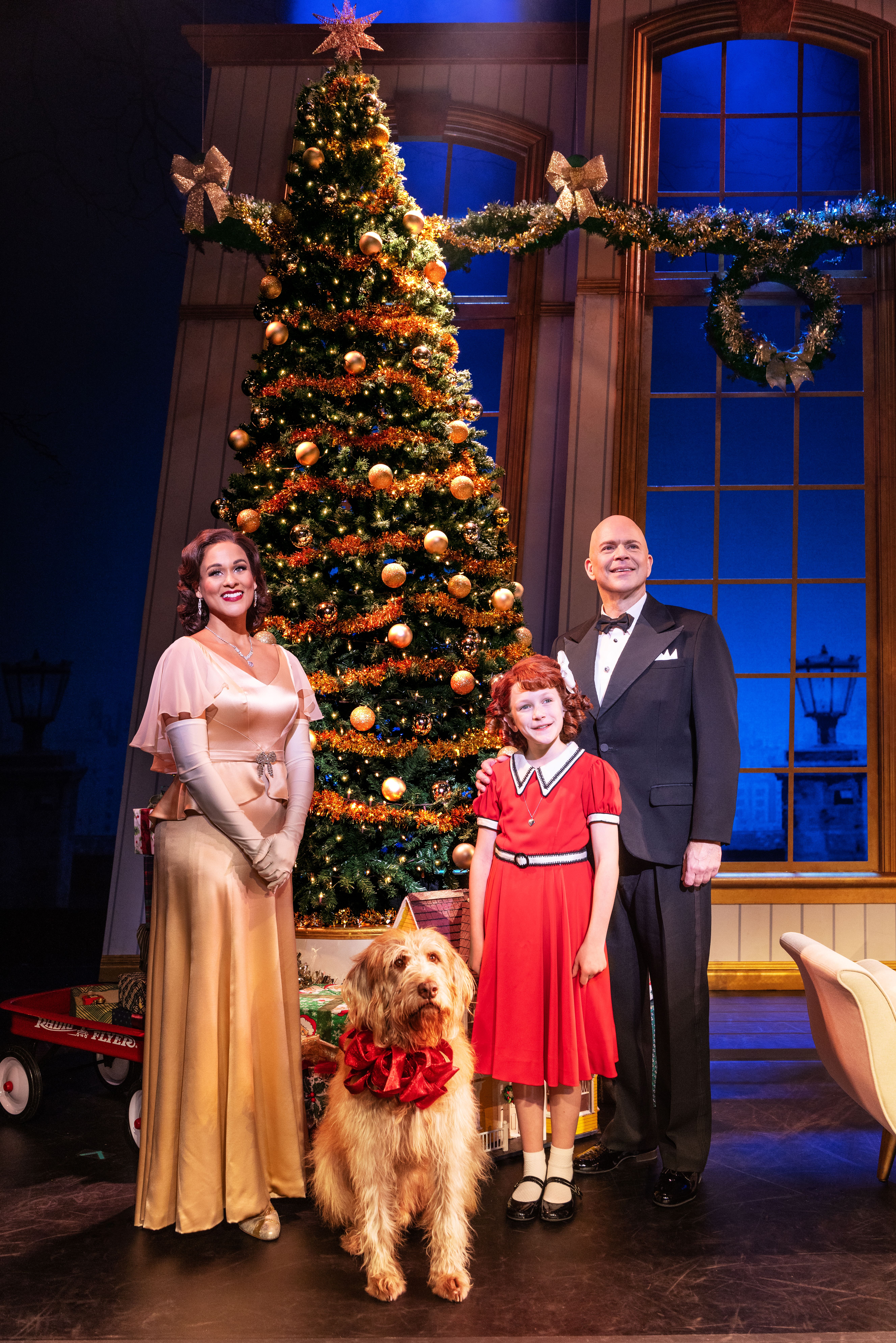 Of Notoriety: 'Annie' a magical musical for any age, a great first