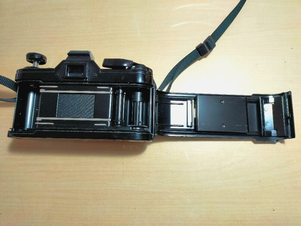 ☆各部モルト張り替え済・美品☆ キャノン AE-1 ボディ #20638 Amazon