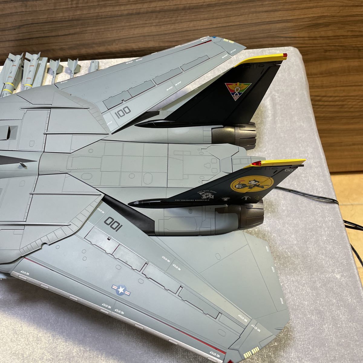 アシェット 週刊 トムキャット F-14 デアゴスティーニ