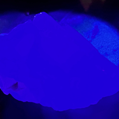 ドイツ 黒い森産 ブルー フローライト 蛍石 原石 ブラックフォレスト