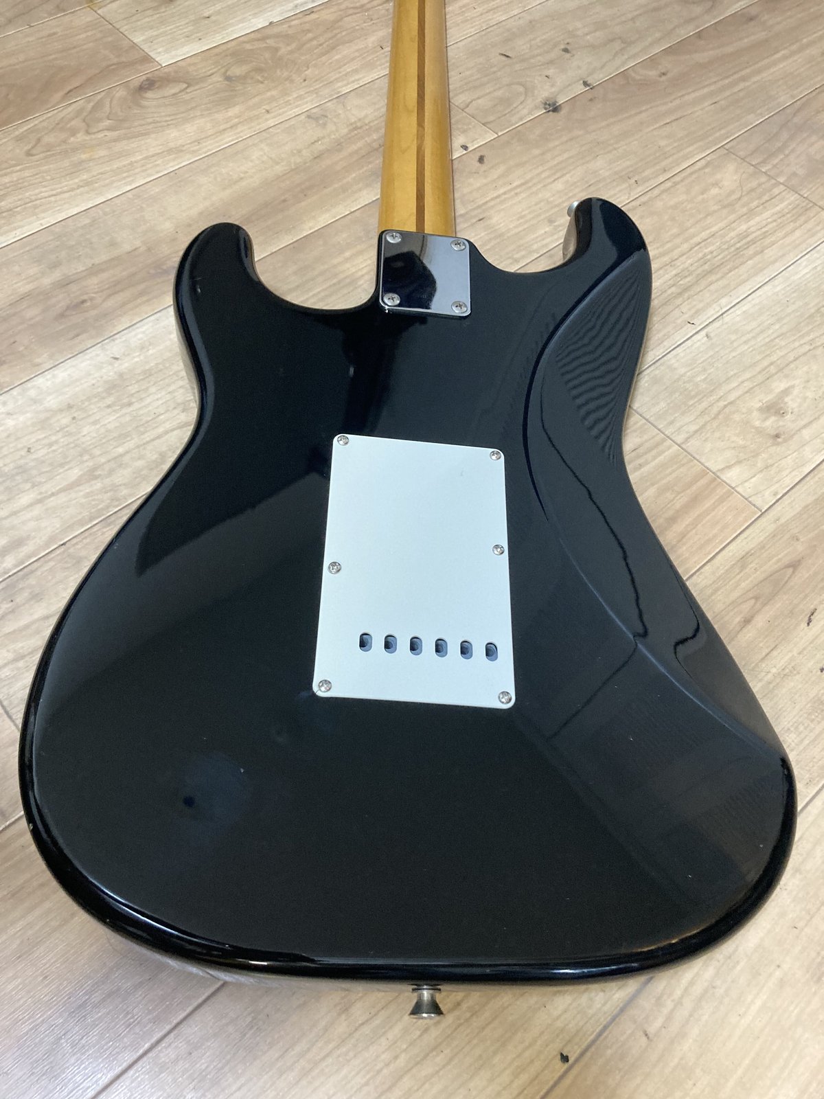 フジゲン製Nシリアル】Fender Japan ST-57 フジゲン製Nシリアル