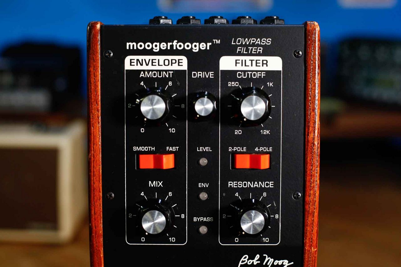 MoogerFooger MF-101 Lowpass Filter / 純正アダプター付属【USED