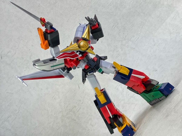 SMP 勇者特急マイトガイン カイザーキャリア&嵐を呼ぶ動輪剣スペシャル