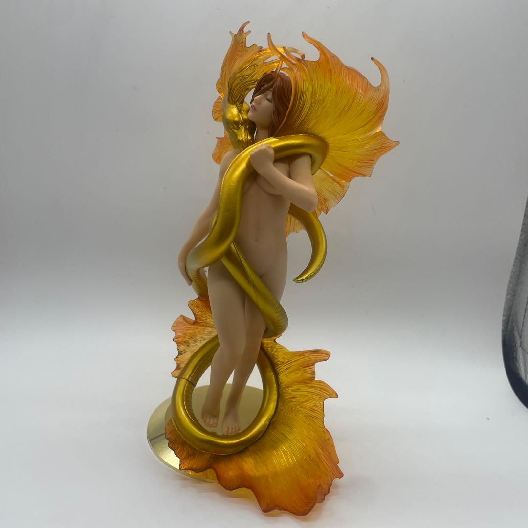 Julie Bell ゴールデンラバー　YAMATO