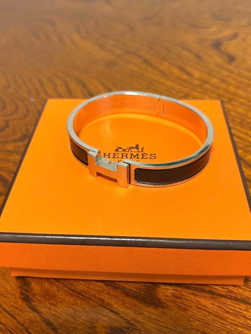 HERMES エナメルブレスレット