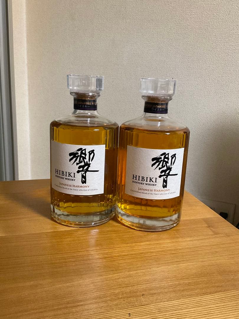 サントリー 響 ジャパニーズハーモニー 700ml 2本