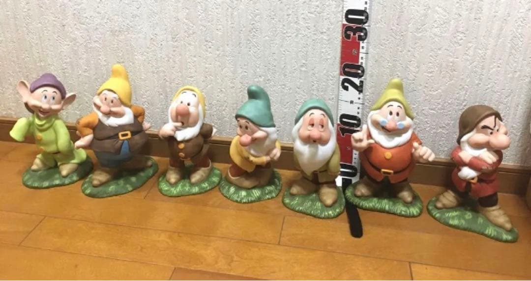 加藤工芸 ディズニー 白雪姫 七人の小人 ガーデンフィギュア