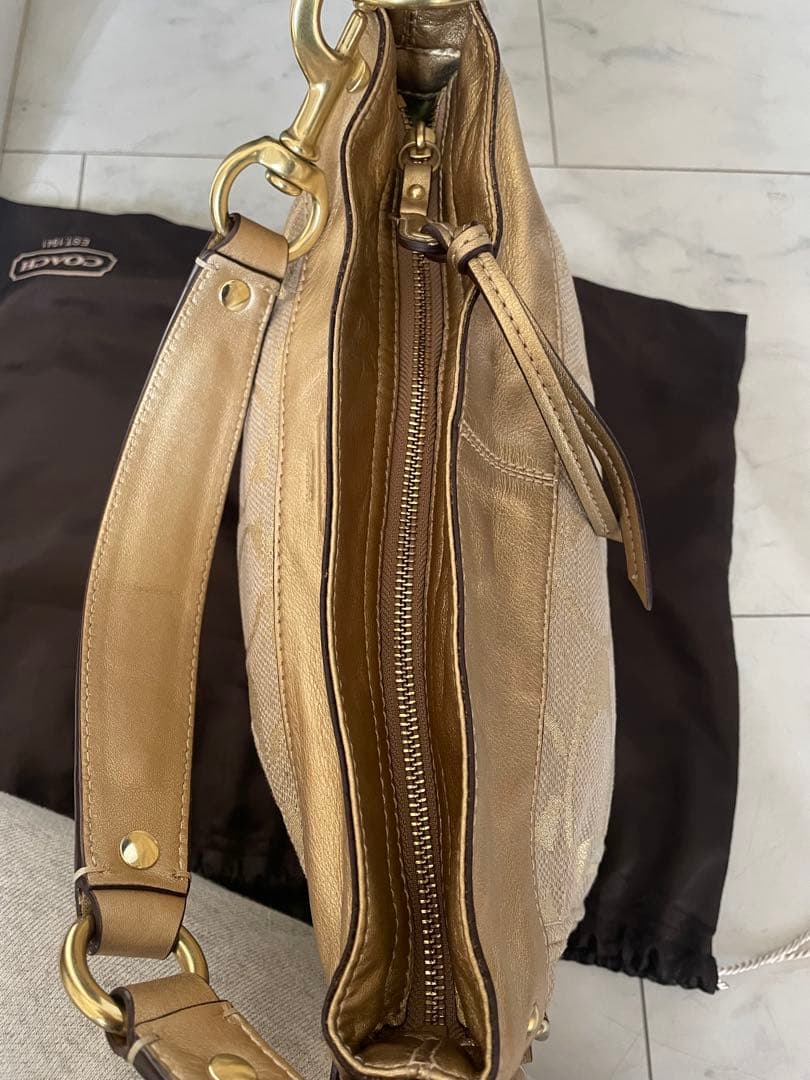 【未使用】COACH シグネチャー ソーホー ワンショルダーバッグ ゴールド